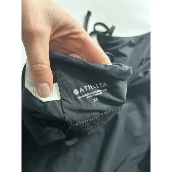 Athleta Swimsuit Women’s XL Keyhole Black One Piece Halter Athletic Minimalist - Picture 4 of 7